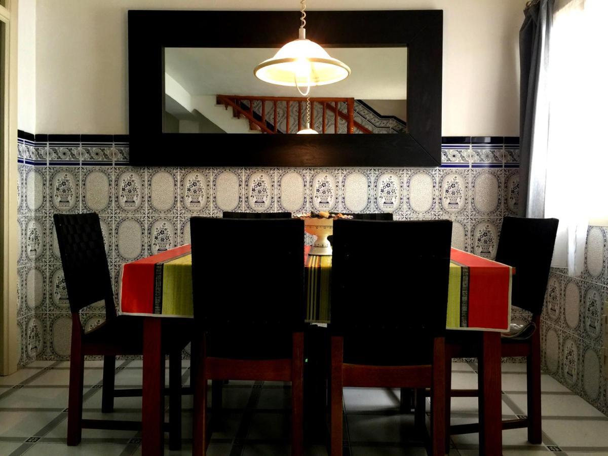 Casa De Tio, 3 Bedroom 2 Bath Townhouse, Casa Centro De Apartment *