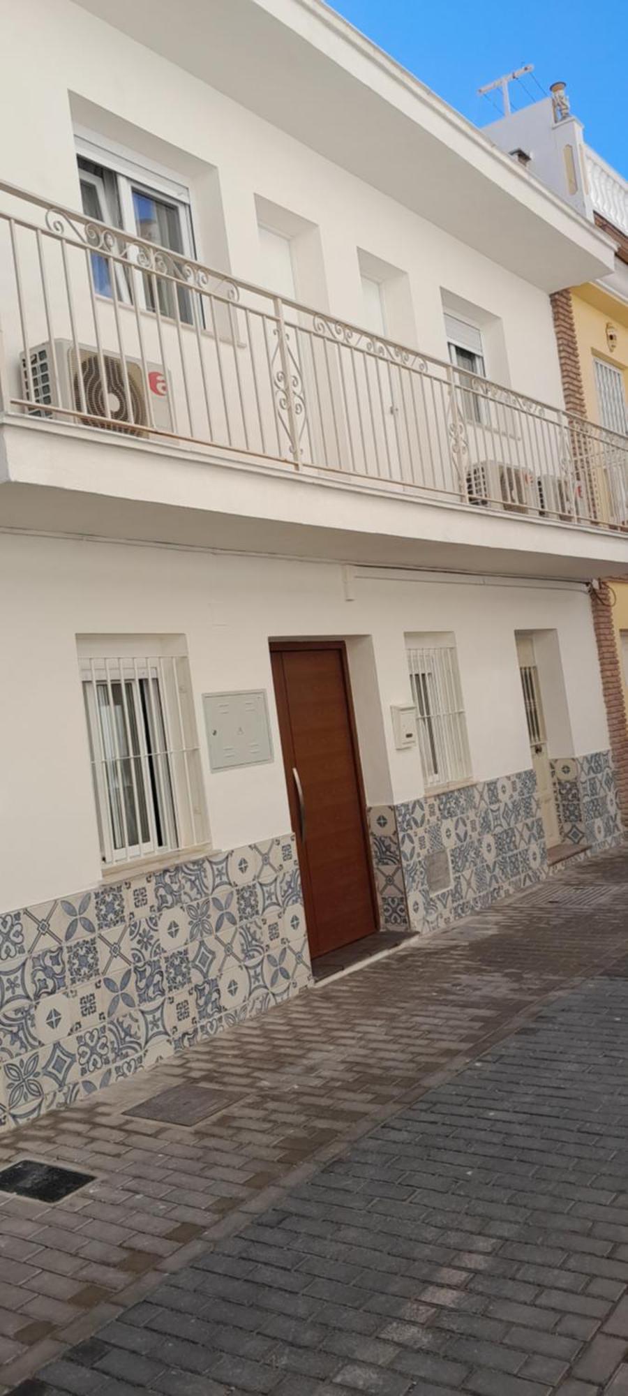 Casa De Tio, 3 Bedroom 2 Bath Townhouse, Casa Centro De Apartment Torre Del Mar