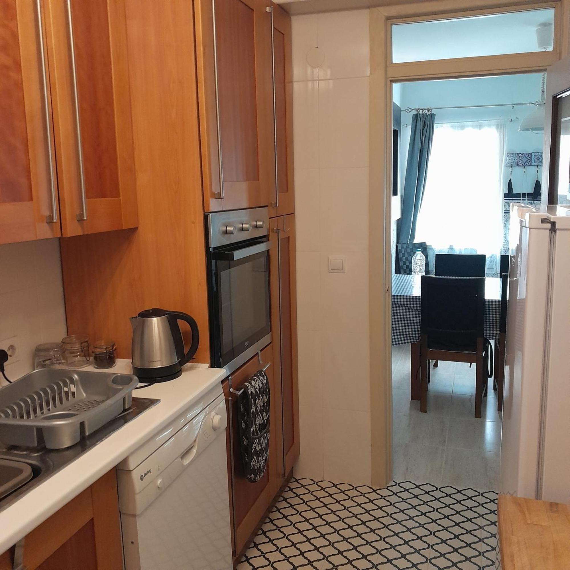 Apartment Casa De Tio, 3 Bedroom 2 Bath Townhouse, Casa Centro De Torre Del Mar