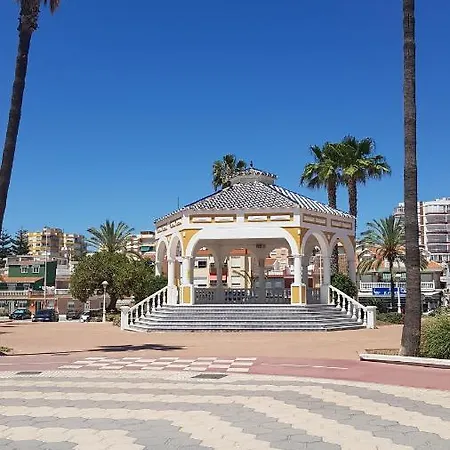 Casa De Tio, 3 Bedroom 2 Bath Townhouse, Casa Centro De Torre Del Mar Exterior photo